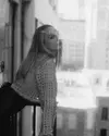 maddie_ziegler_-_black_and_white_photo_dec_2020__5_.webp