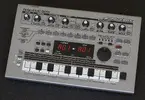 Roland_MC-303.webp