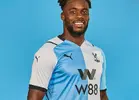 crystal_palace_2021_2022_third_shirt.webp