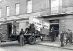 Photographs-from-Vintage-001-550x385.webp