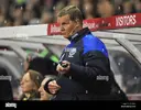 everton-goalkeeping-coach-chris-woods-on-the-touchline-G54HM0.webp