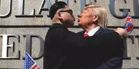 donald-trump-and-kim-jong-un-lookalikes-pretended-to-kiss-in-hong-kong.webp
