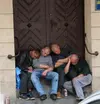 1_drunk-men1.webp
